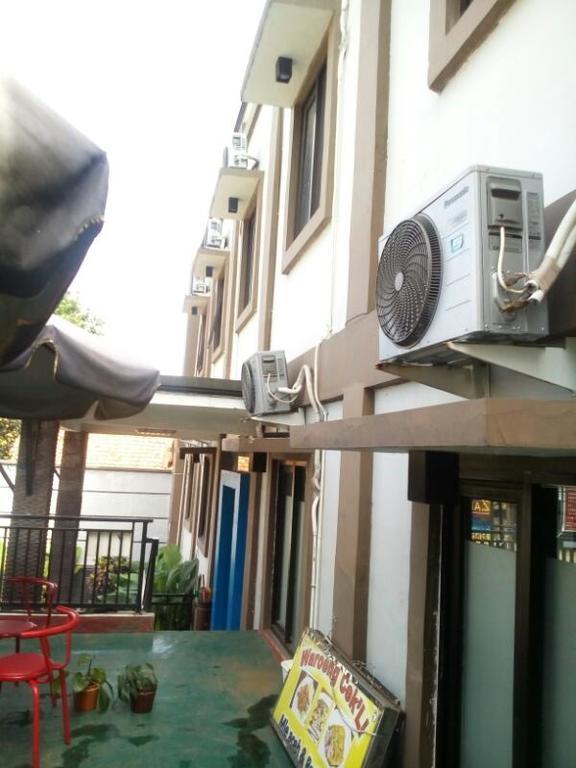 Zameena Guest House Cimahi Exterior foto